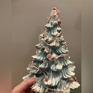 Vintage grand millennial rose and pearls Christmas Tree.